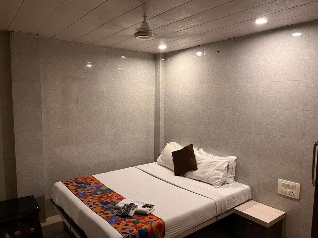 Hotel Havana Βομβάη Εξωτερικό φωτογραφία